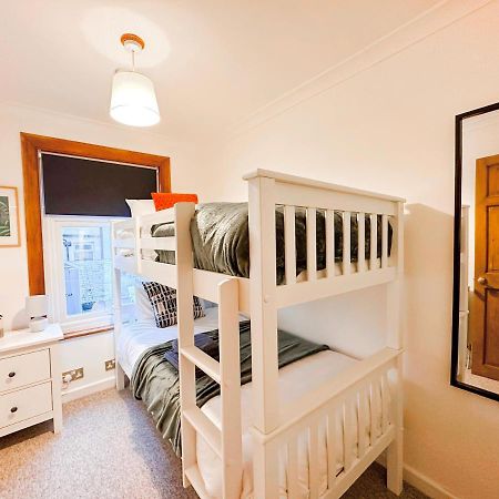 3 Bedroom Home Close To Town Centre With Wifi & Garden Royal Tunbridge Wells Exterior foto