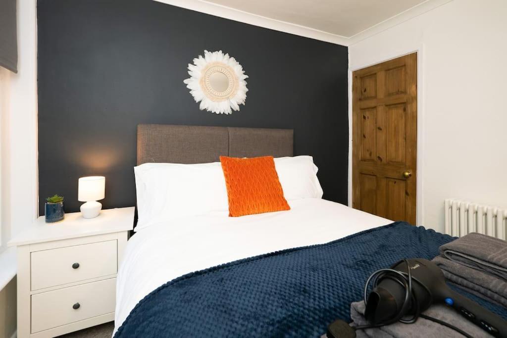 3 Bedroom Home Close To Town Centre With Wifi & Garden Royal Tunbridge Wells Exterior foto