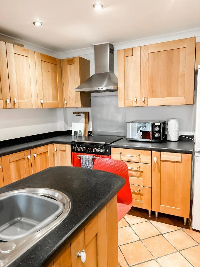 3 Bedroom Home Close To Town Centre With Wifi & Garden Royal Tunbridge Wells Exterior foto