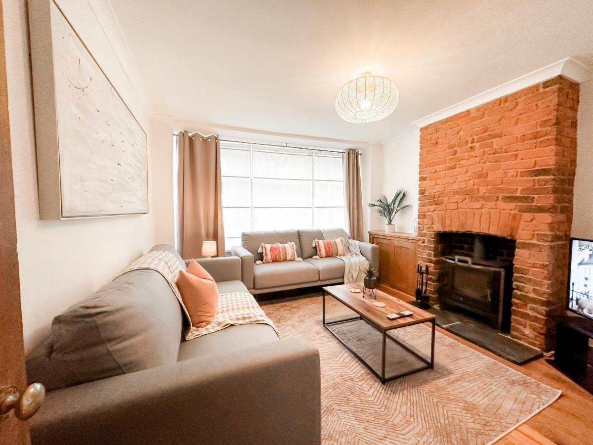 3 Bedroom Home Close To Town Centre With Wifi & Garden Royal Tunbridge Wells Exterior foto